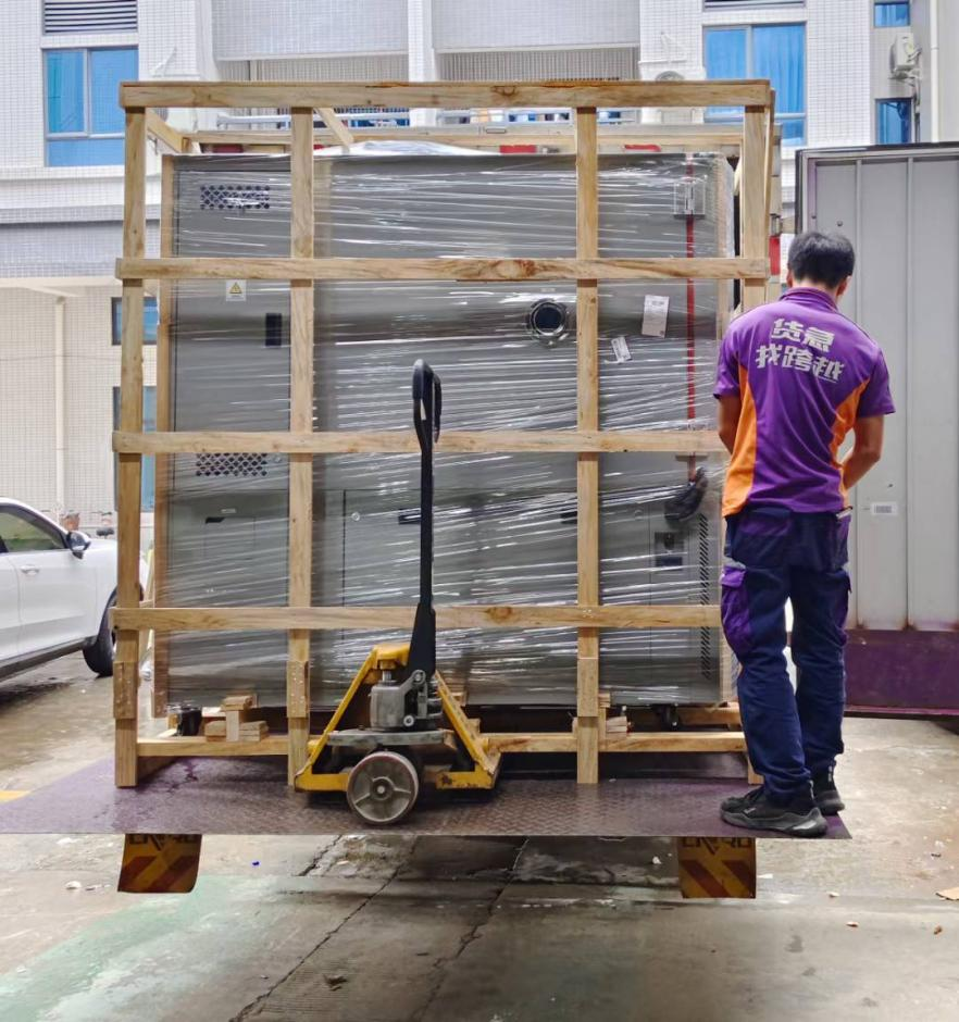 裝車出貨 裝車出貨